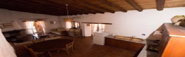 Executive/Standard Suite Linos Inn Rooms Please check the availability of the rooms on +35722923161